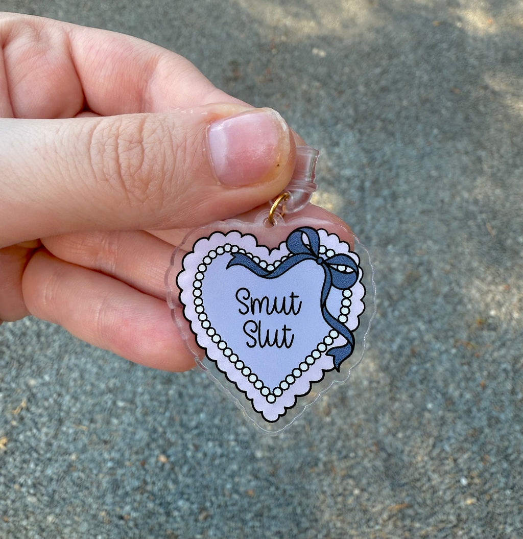 Smut Slut Kindle Charm Dust Plug – Heart Tag for E-Readers, Book Sleeves & Spicy Reads